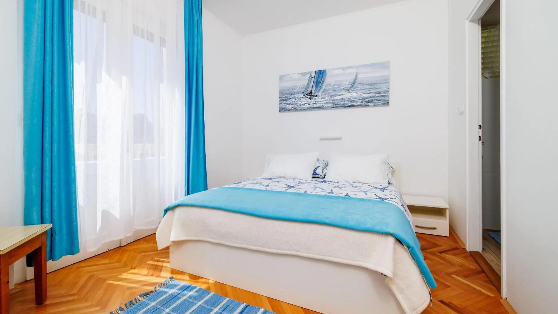 Apartments And Room Petar Banjol